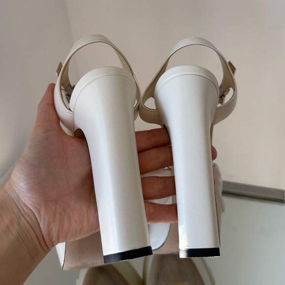 Like new Jimmy Choo Heloise 120MM Leather Platform Sandals $995 38.5 - Picture 7 of 16